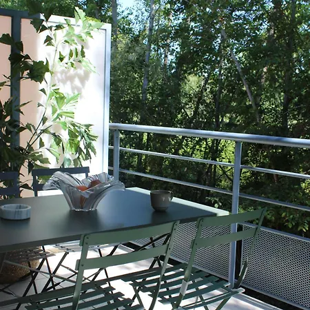 Vue Sur Le Golf Chez Les Grats-piscine-clim Apartment Rivières