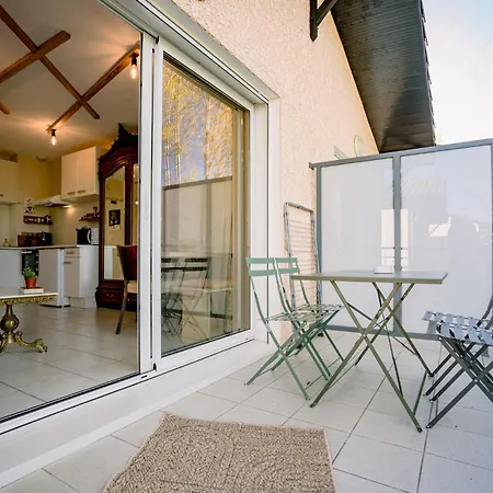 Apartamento Vue Sur Le Golf Chez Les Grats-piscine-clim Rivières