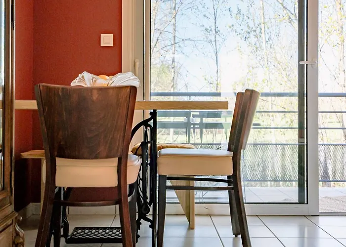 Vue Sur Le Golf Chez Les Grats-piscine-clim * Rivières